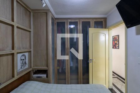 Quarto 1 de apartamento para alugar com 3 quartos, 67m² em Parque Císper, São Paulo