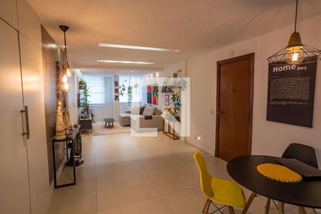 Sala de apartamento à venda com 1 quarto, 78m² em Laranjeiras, Rio de Janeiro