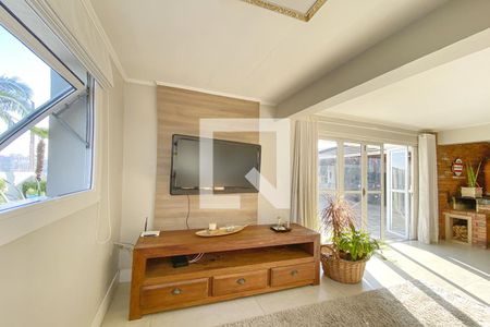 Sala de TV de casa à venda com 3 quartos, 168m² em Canudos, Novo Hamburgo