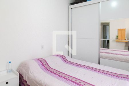 Quarto 2 de casa à venda com 2 quartos, 115m² em Vila Galvão, Guarulhos