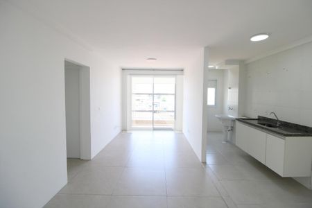 Sala / Cozinha de apartamento para alugar com 2 quartos, 50m² em Vila Pita, São Paulo