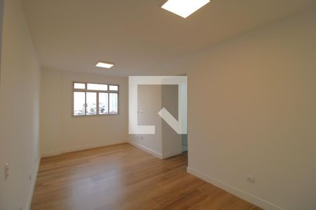 Sala de apartamento para alugar com 2 quartos, 66m² em Vila São Paulo, São Paulo