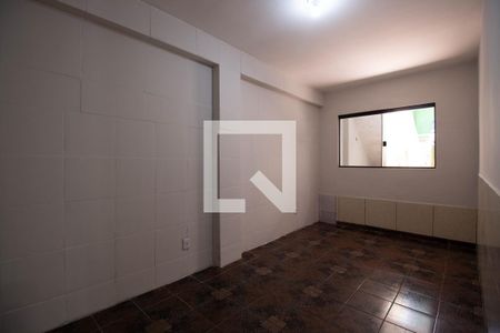 Quarto 2 de casa para alugar com 2 quartos, 40m² em Qr 4, Brasília