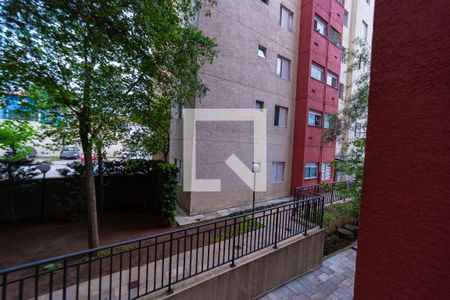 Vista de apartamento para alugar com 2 quartos, 44m² em Vila Talarico, São Paulo