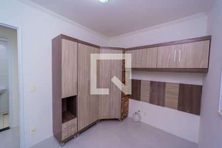 Quarto 1 de apartamento para alugar com 2 quartos, 44m² em Vila Talarico, São Paulo