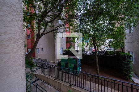 Vista de apartamento para alugar com 2 quartos, 44m² em Vila Talarico, São Paulo