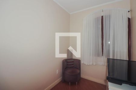 Quarto 1 de casa para alugar com 3 quartos, 180m² em Jardim Sabará, Porto Alegre