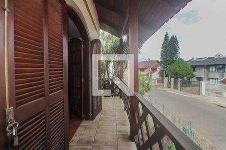 Sala - Varanda de casa para alugar com 3 quartos, 180m² em Jardim Sabará, Porto Alegre