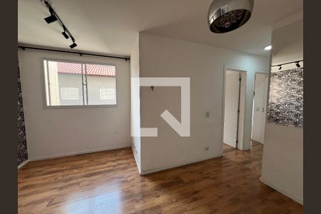 Sala de apartamento para alugar com 2 quartos, 49m² em Jardim Casa Branca, Suzano