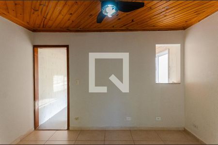 Sala de apartamento para alugar com 2 quartos, 65m² em Vila Serralheiro, São Paulo