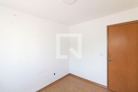 Quarto 1 de apartamento para alugar com 2 quartos, 45m² em Inhoaíba, Rio de Janeiro