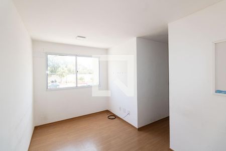 Sala de apartamento para alugar com 2 quartos, 45m² em Inhoaíba, Rio de Janeiro