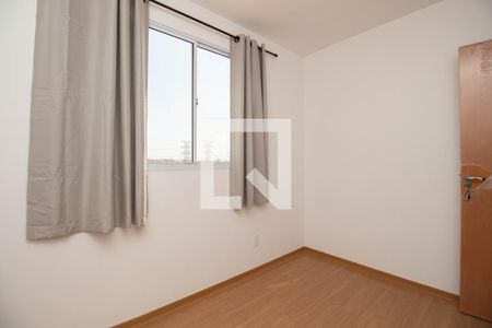 Quarto 2 de apartamento para alugar com 2 quartos, 48m² em Samambaia Sul (samambaia), Brasília