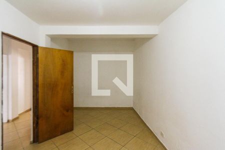 Quarto de casa para alugar com 2 quartos, 140m² em Vila Ema, São Paulo