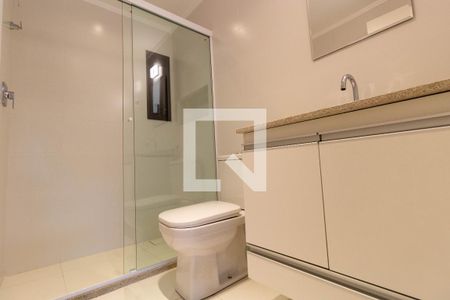 Banheiro de kitnet/studio para alugar com 1 quarto, 40m² em Vila Ipojuca, São Paulo