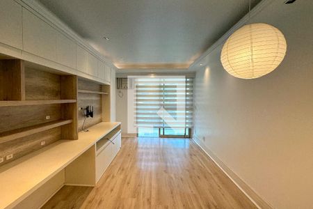 Sala de apartamento à venda com 3 quartos, 100m² em Copacabana, Rio de Janeiro