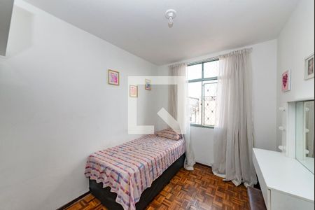 Quarto 1 de apartamento para alugar com 2 quartos, 55m² em Carlos Prates, Belo Horizonte