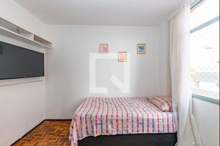 Quarto 1 de apartamento para alugar com 2 quartos, 55m² em Carlos Prates, Belo Horizonte