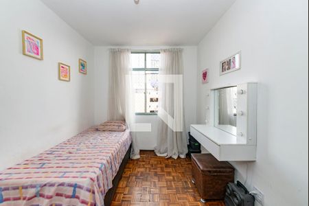 Quarto 1 de apartamento para alugar com 2 quartos, 55m² em Carlos Prates, Belo Horizonte