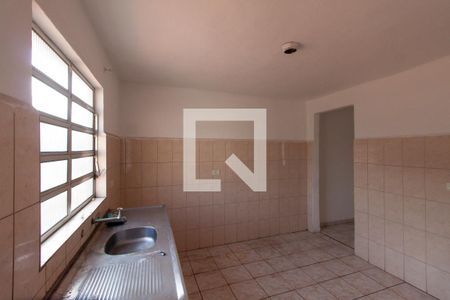 Cozinha de casa para alugar com 1 quarto, 30m² em Vila California, São Paulo