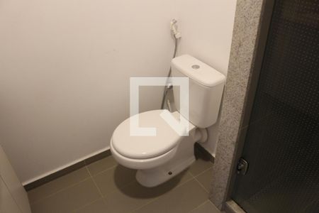 Banheiro de kitnet/studio para alugar com 1 quarto, 19m² em Santa Paula, São Caetano do Sul