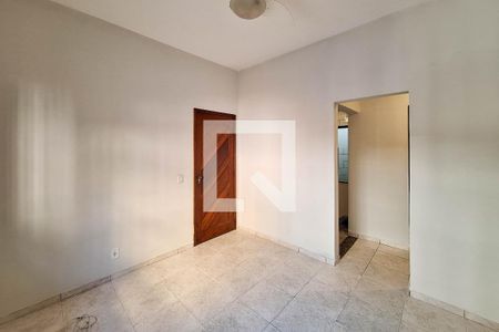 Sala de casa para alugar com 2 quartos, 65m² em Santana, Niterói