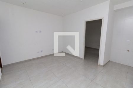 Sala e Cozinha de apartamento para alugar com 1 quarto, 41m² em Parque Paineiras, São Paulo