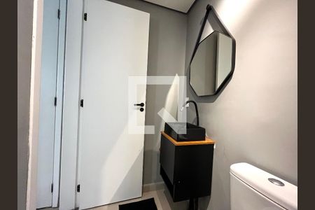 Banheiro de apartamento à venda com 1 quarto, 28m² em Parque Jabaquara, São Paulo