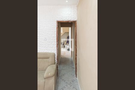 Sala de apartamento para alugar com 2 quartos, 68m² em Olaria, Rio de Janeiro