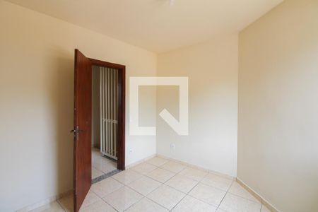 Quarto 1 de casa para alugar com 2 quartos, 114m² em Jaqueline, Belo Horizonte