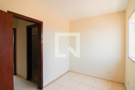 Quarto 2 de casa para alugar com 2 quartos, 114m² em Jaqueline, Belo Horizonte