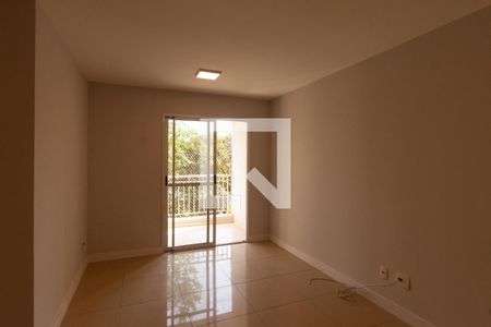 Sala de apartamento à venda com 3 quartos, 75m² em Parque São Lucas, São Paulo