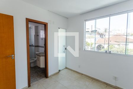 Suíte de apartamento à venda com 2 quartos, 65m² em Barroca, Belo Horizonte