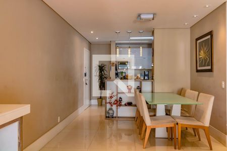 Sala de apartamento à venda com 2 quartos, 118m² em Chácara Inglesa, São Paulo