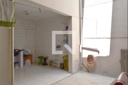 Área de Serviço/Quintal de casa à venda com 3 quartos, 200m² em Cerqueira César, São Paulo