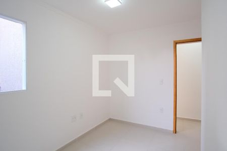 Quarto 1 de apartamento para alugar com 2 quartos, 45m² em Vila Carrão, São Paulo