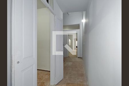 Corredor de casa para alugar com 2 quartos, 250m² em Rio Comprido, Rio de Janeiro