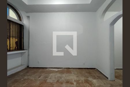 Sala de casa à venda com 2 quartos, 250m² em Rio Comprido, Rio de Janeiro