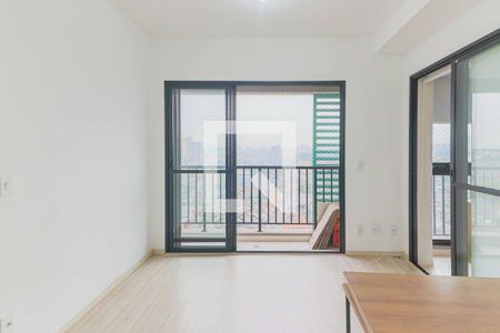 Sala / Cozinha de apartamento para alugar com 2 quartos, 39m² em Jardim D’abril, São Paulo