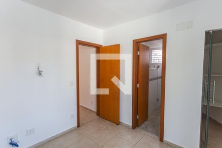 Suíte de apartamento à venda com 3 quartos, 80m² em Barroca, Belo Horizonte