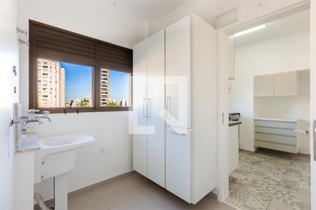 Apartamento à venda com 3 quartos, 124m² em Vila Madalena, São Paulo