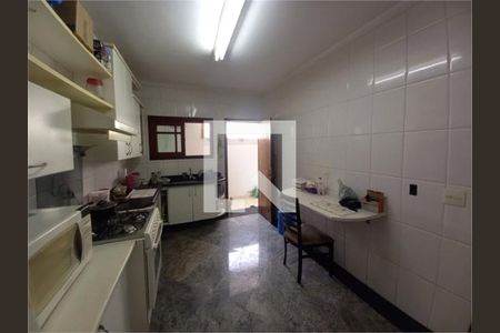 Casa à venda com 2 quartos, 100m² em Jardim Sabara, São Paulo