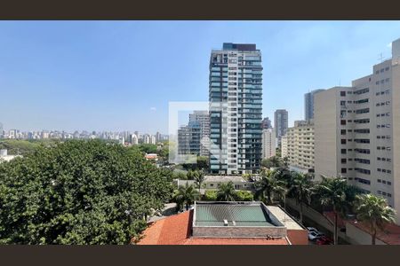 Vista da Sala de apartamento à venda com 3 quartos, 230m² em Pinheiros, São Paulo