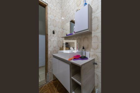 Casa à venda com 260m², 4 quartos e 4 vagas Casa à venda com 260m², 4 quartos e 4 vagasBanheiro