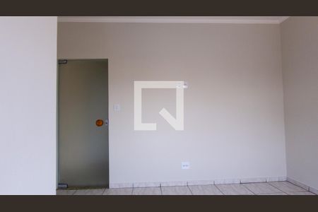 Quarto 2 de casa para alugar com 3 quartos, 220m² em São Lucas, São Paulo