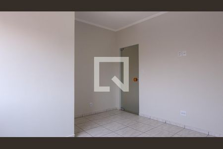 Quarto 2 de casa para alugar com 3 quartos, 220m² em São Lucas, São Paulo