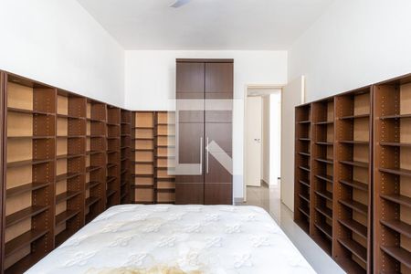 Quarto de apartamento à venda com 1 quarto, 53m² em Vila Isabel, Rio de Janeiro