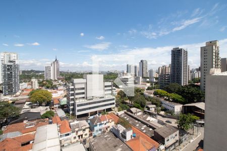 Varanda de kitnet/studio para alugar com 1 quarto, 28m² em Pinheiros, São Paulo