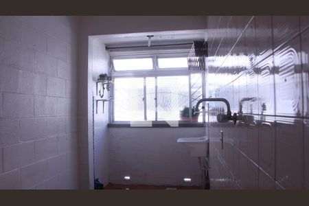 Cozinha de apartamento à venda com 1 quarto, 50m² em Rubem Berta, Porto Alegre