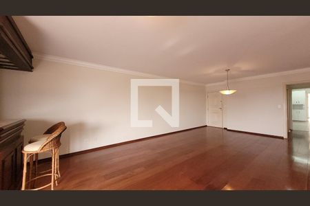 Sala de apartamento para alugar com 5 quartos, 230m² em Cambuí, Campinas